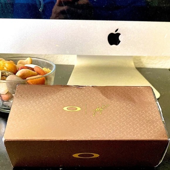 Oakley Kylian Mbappé Sunglasses oo9242 signature series hstn ☀️🕶️⚽️ - Picture 6 of 13